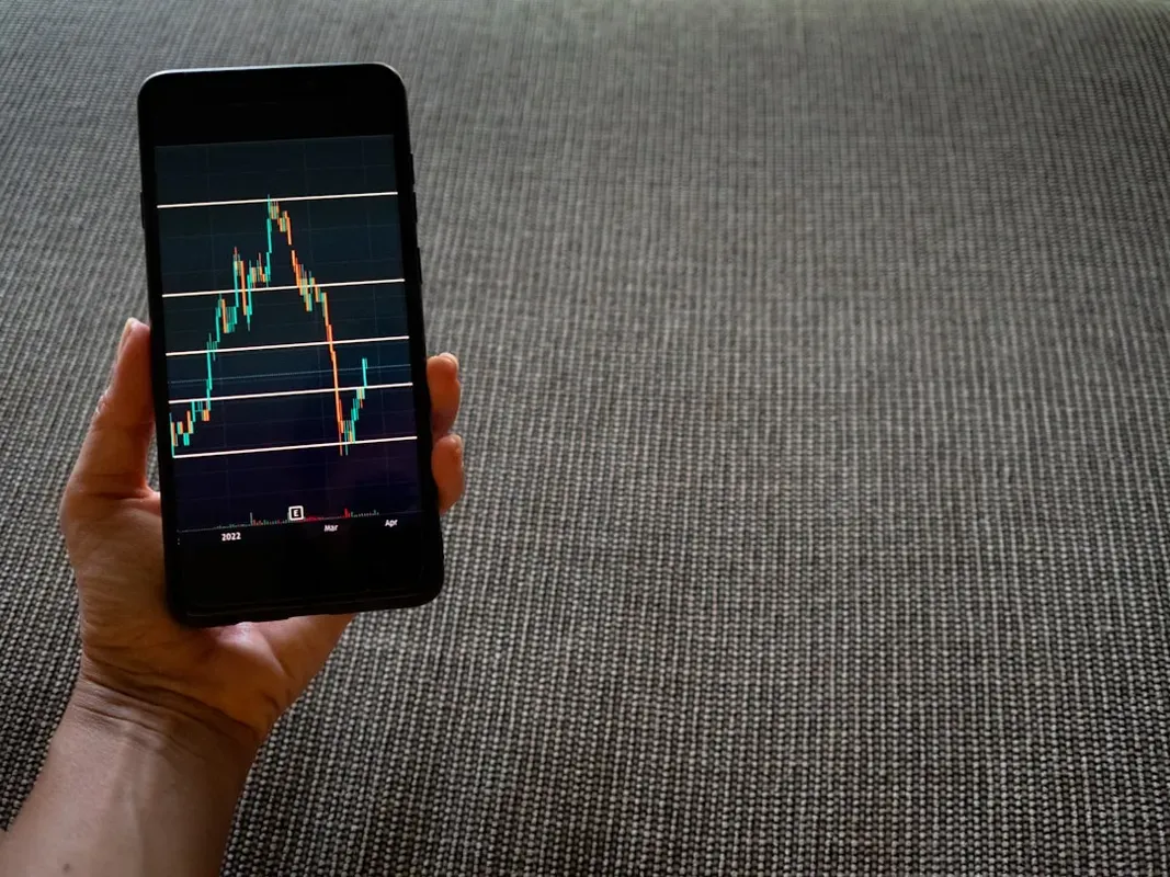 The Best High-Growth Tech Stocks Outside of the QQQ