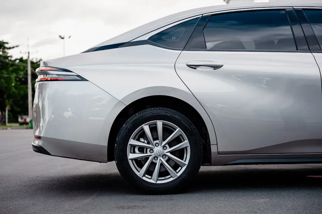 New Nissan LEAF Wins More Awards — Best Buy Awards from Kelley Blue Book